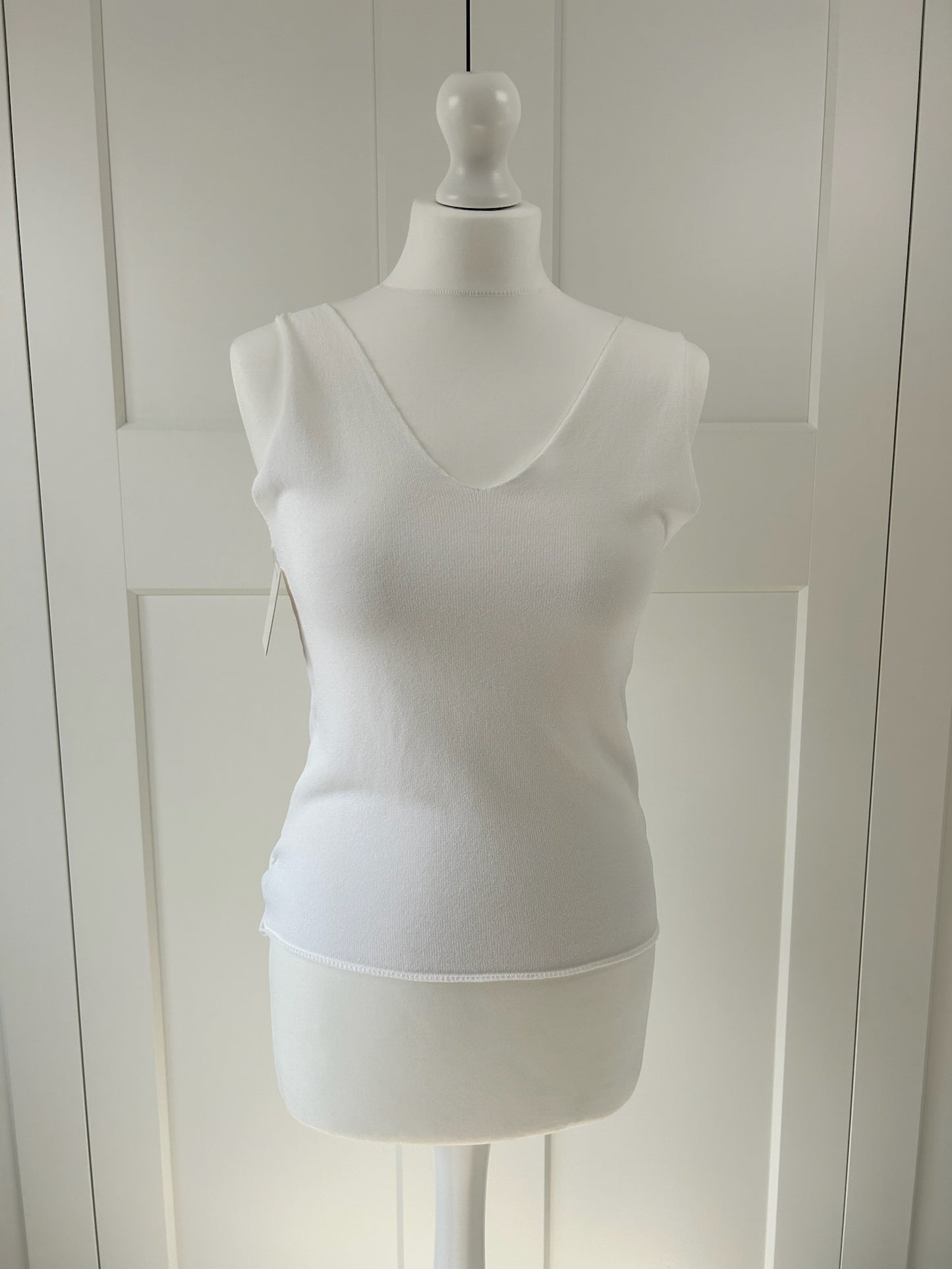 Fine Knit Vest
