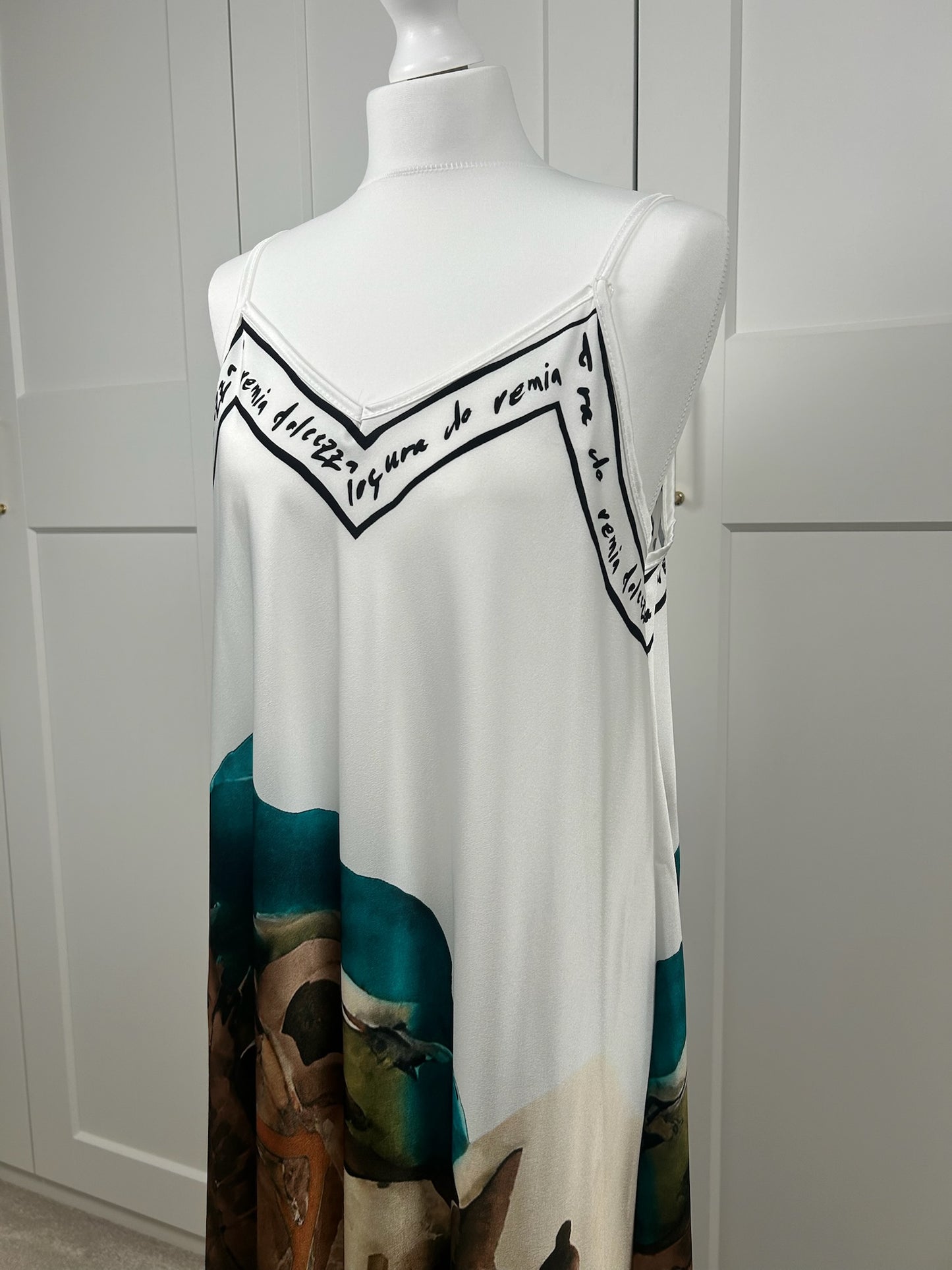 Maxi Scenery Dress