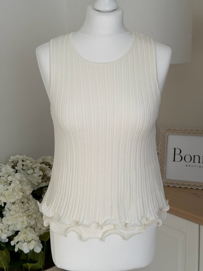 Ruffle Hem Knitted Top