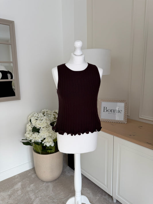 Ruffle Hem Knitted Top