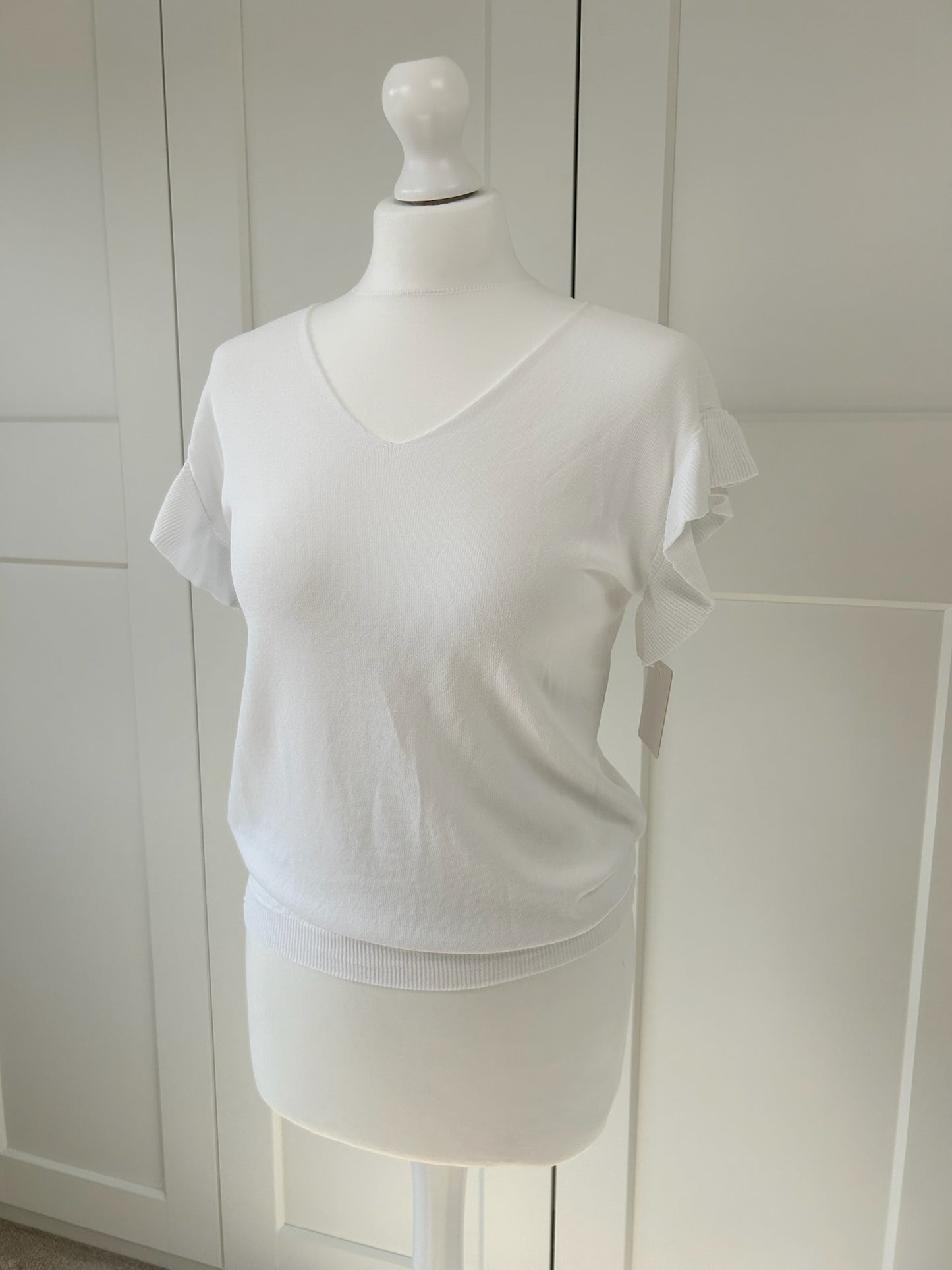 Fine Knit Ruffle Sleeves Top