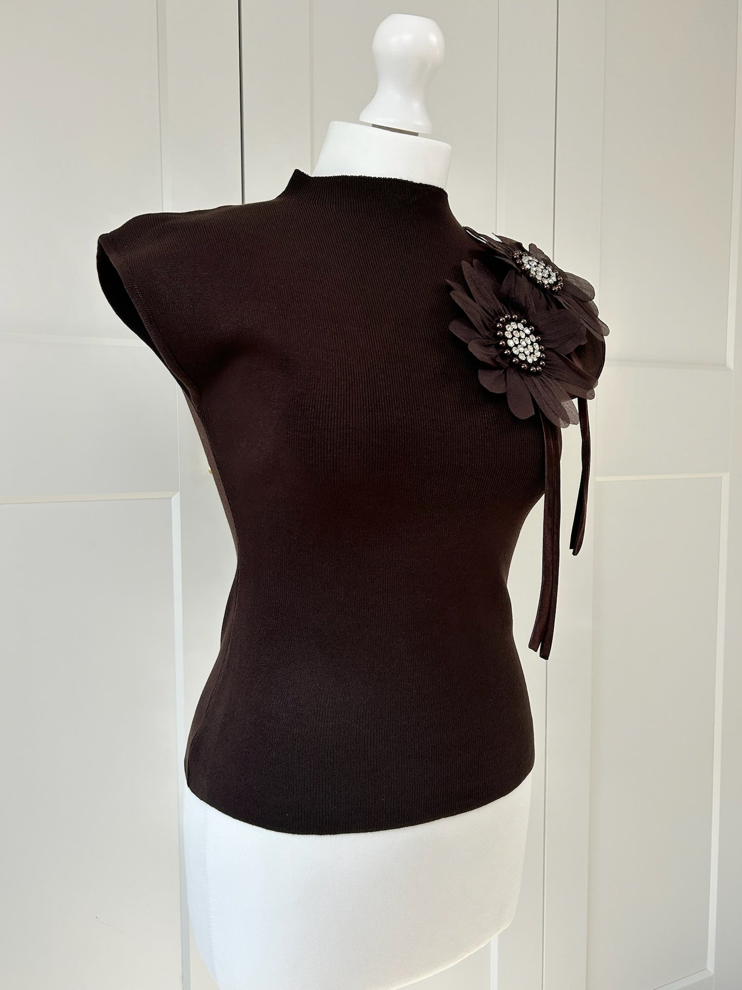 Embelished Flower Fine Knit