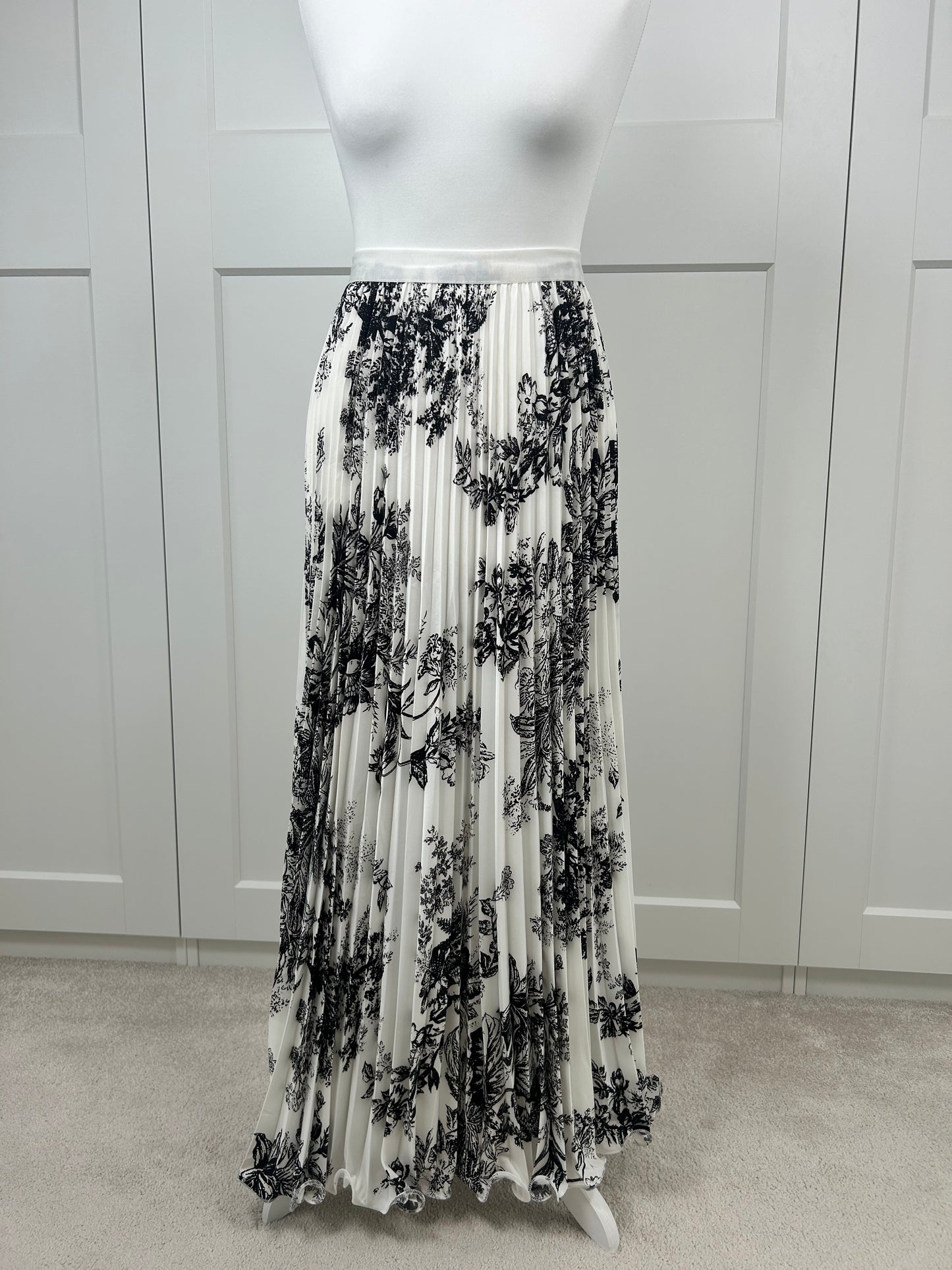 Pleated Skirt