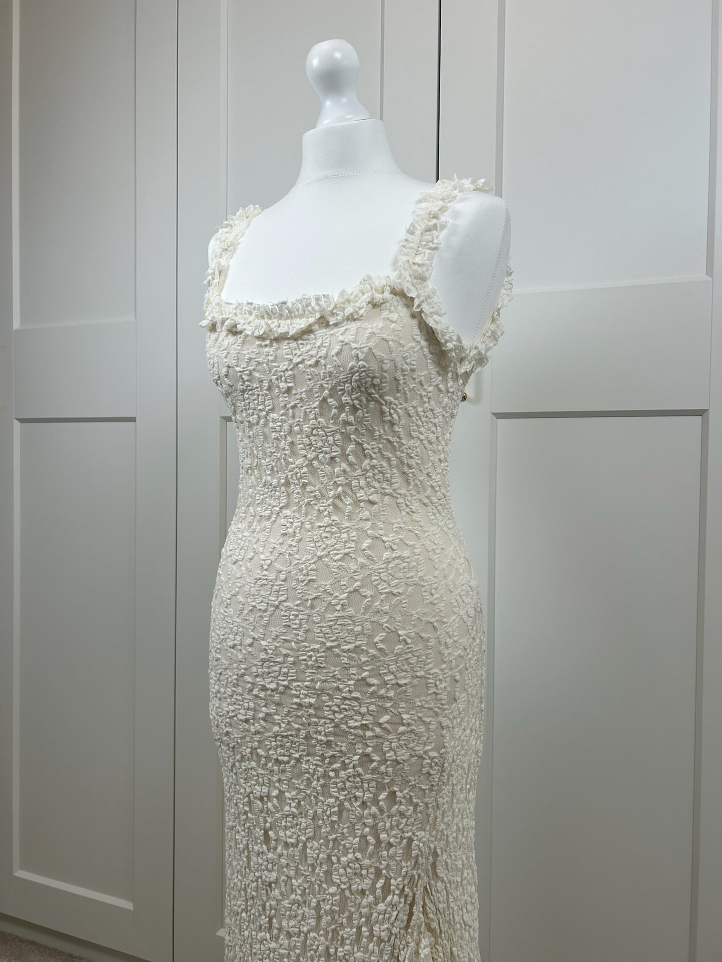 Ruffle Lace Maxi Dress