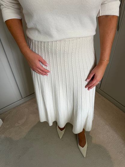 Cable Detail Knit Skirt