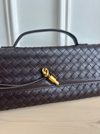 The Lana Woven Clutch