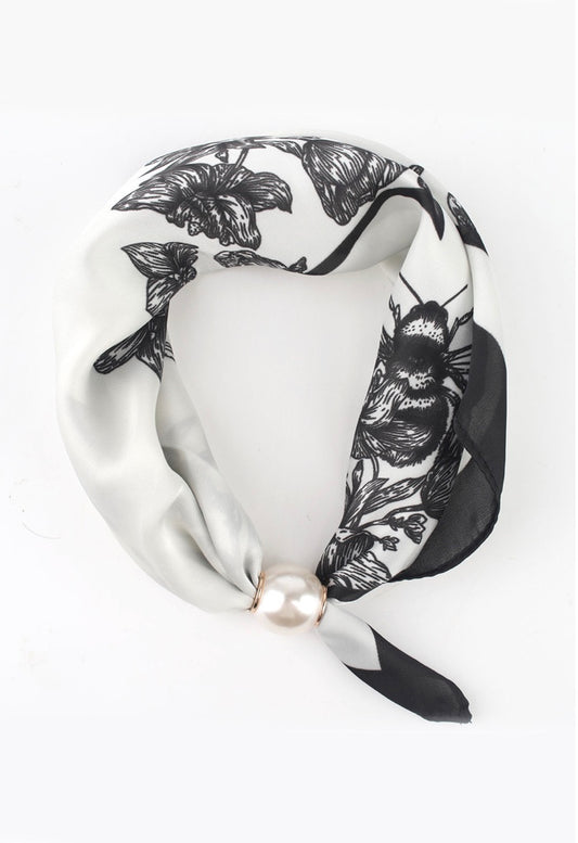 The Beatrice Scarf